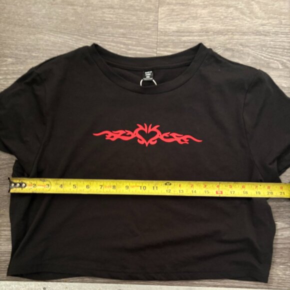 WOMENS CROP BLACK TOP SIZE 4X NEBER WORN - Picture 2 of 3